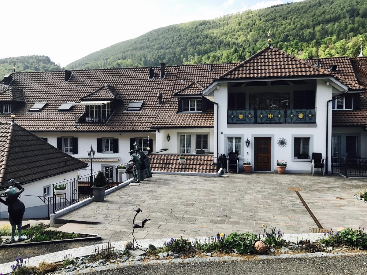 Hotel Kreuz Holderbank Exterior foto